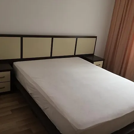 公寓 Apartament *